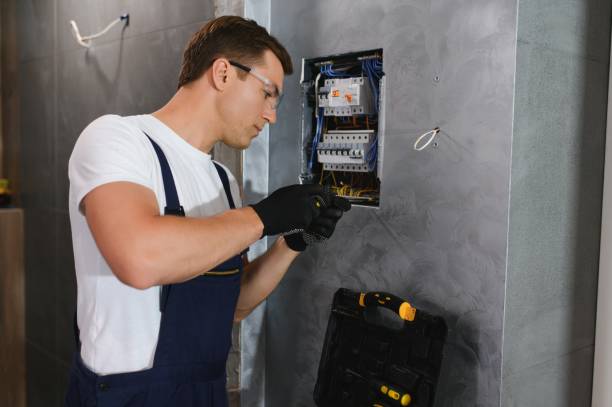 Best Local Electrician Companies  in Lawtey, FL